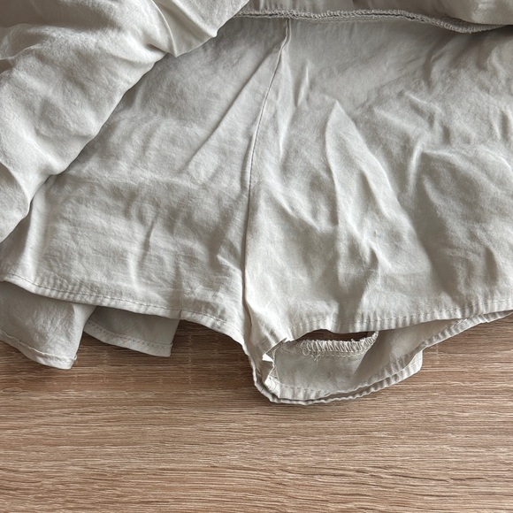 Zara Cream Ruffle Skort - Picture 2 of 3